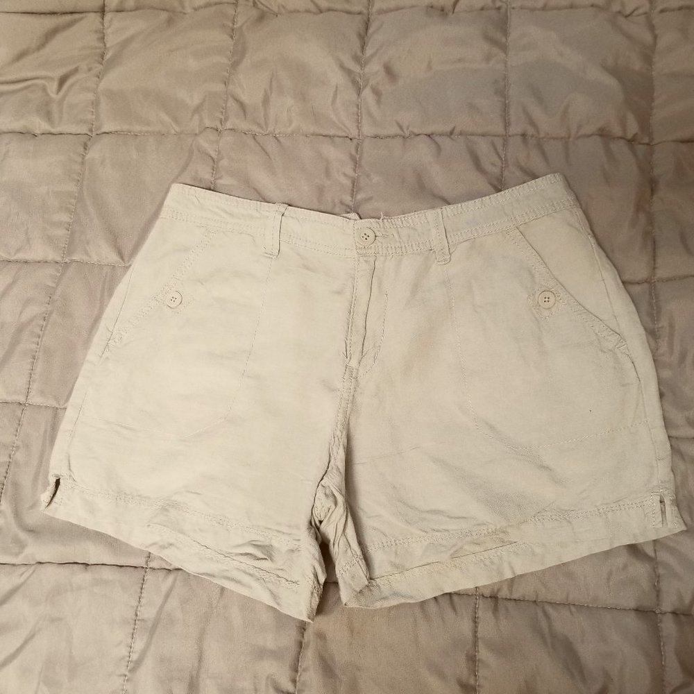 Calvin Klein Jeans Tan Linen Shorts Womens SZ8 53% Linen 47% Viscose